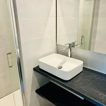 아파트 Space - A 3min Du Futuroscope *